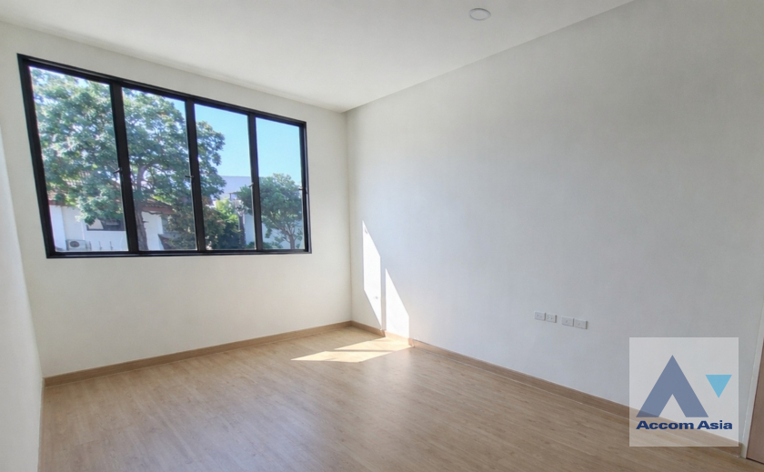 5  5 br House For Rent in Ratchadaphisek ,Bangkok BTS Phahon Yothin 24 AA45993