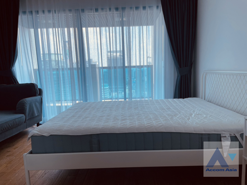 19  2 br Condominium For Rent in Ploenchit ,Bangkok BTS Chitlom at Royal Maneeya Executive Residence AA45995