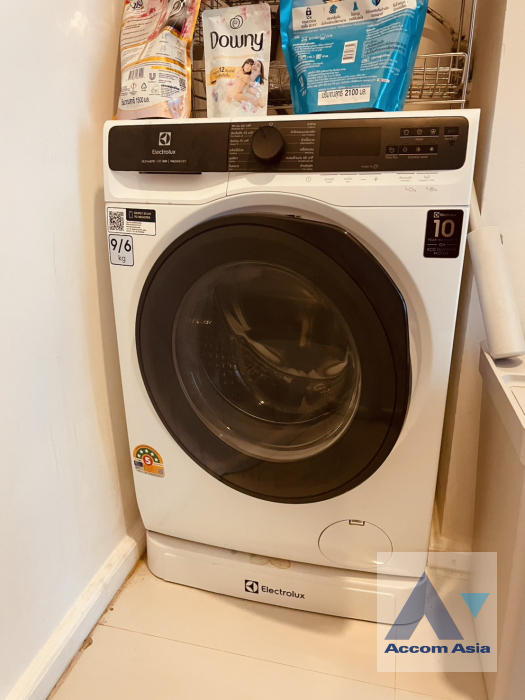 13  2 br Condominium For Rent in Ploenchit ,Bangkok BTS Chitlom at Royal Maneeya Executive Residence AA45995