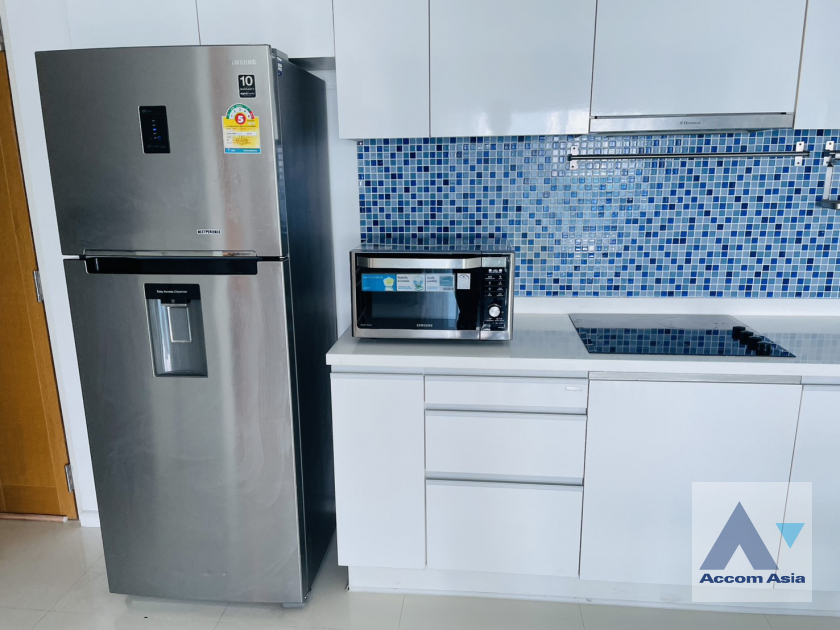 12  2 br Condominium For Rent in Ploenchit ,Bangkok BTS Chitlom at Royal Maneeya Executive Residence AA45995