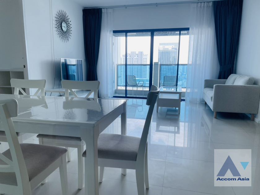 5  2 br Condominium For Rent in Ploenchit ,Bangkok BTS Chitlom at Royal Maneeya Executive Residence AA45995