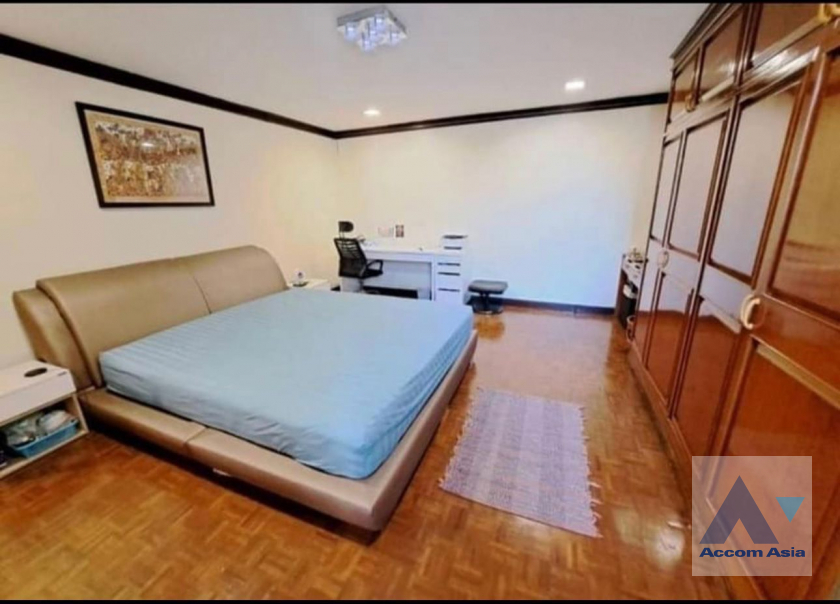 7  4 br Condominium for rent and sale in Sukhumvit ,Bangkok BTS Ekkamai at Tai Ping Tower AA45996