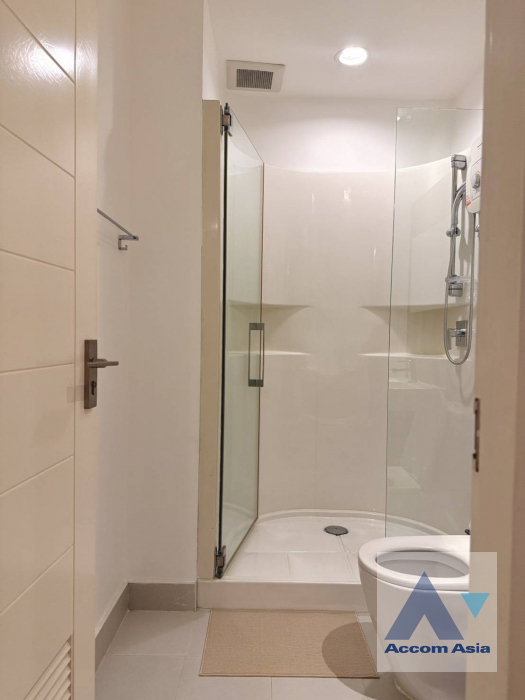 17  2 br Condominium for rent and sale in Charoen Nakhon ,Bangkok BTS Krung Thon Buri at The Bangkok Sathorn Taksin AA46001