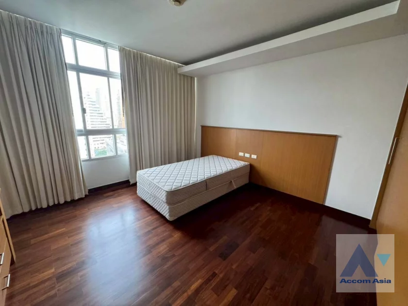 12  3 br Apartment For Rent in Sukhumvit ,Bangkok MRT Sukhumvit - BTS Asok at High quality of living AA46002