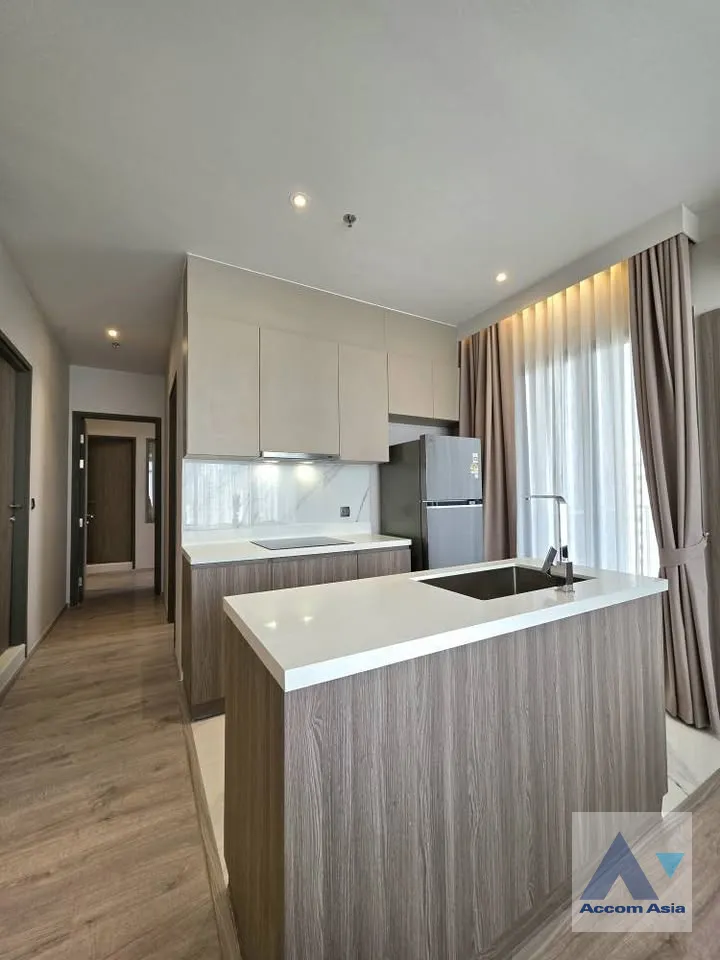 unitCorner Unit |  2 Bedrooms  Condominium For Rent in Sukhumvit, Bangkok  near BTS Ekkamai (AA46003)