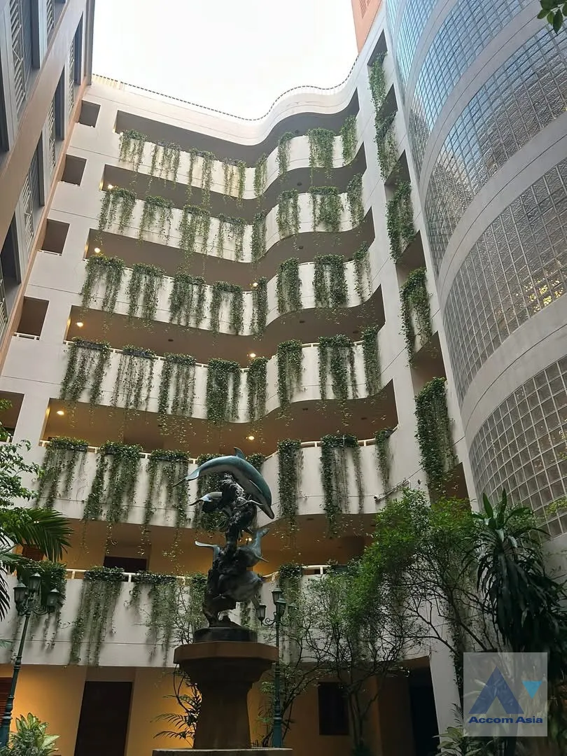 4  2 br Condominium For Sale in Sukhumvit ,Bangkok BTS Phrom Phong at Aree Place Sukhumvit 26 AA46007