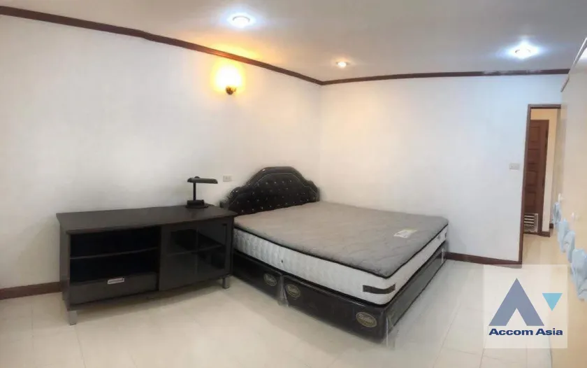 5  2 br Condominium For Sale in Sukhumvit ,Bangkok BTS Phrom Phong at Aree Place Sukhumvit 26 AA46007
