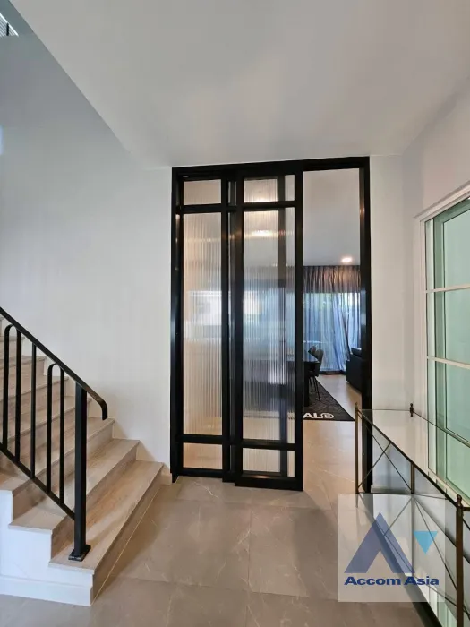 5  3 br House For Rent in Samutprakan ,Samutprakan  at Chaiyapruek Bangna KM15 AA46014