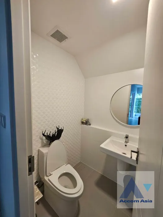 11  3 br House For Rent in Samutprakan ,Samutprakan  at Chaiyapruek Bangna KM15 AA46014