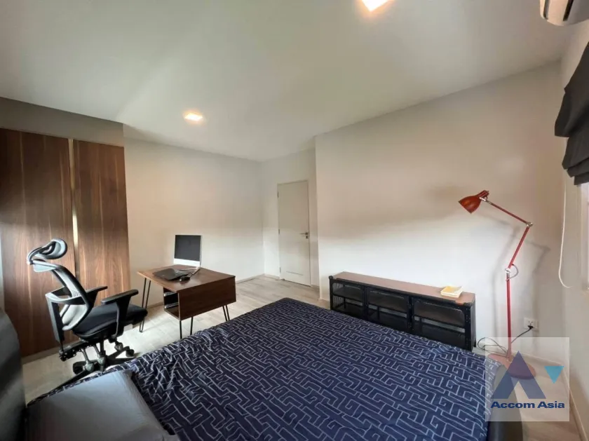 7  3 br House For Rent in Samutprakan ,Samutprakan  at Chaiyapruek Bangna KM15 AA46014