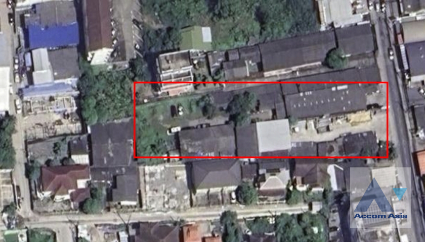  2  Land For Sale in Sukhumvit ,Bangkok BTS On Nut AA46019