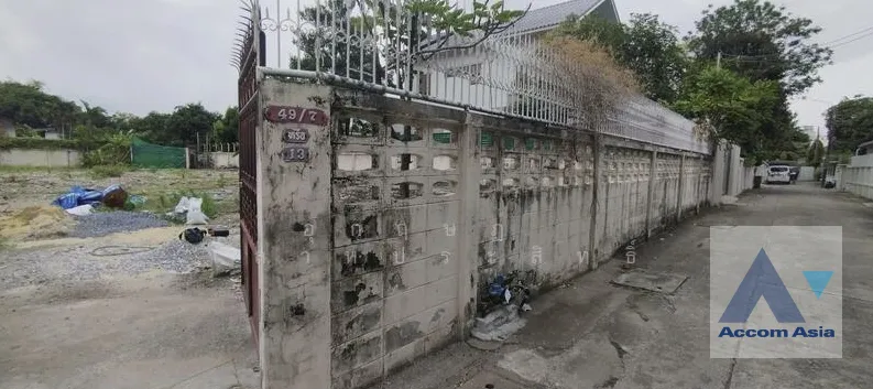 6  Land For Sale in Sukhumvit ,Bangkok BTS Bang Chak AA46022