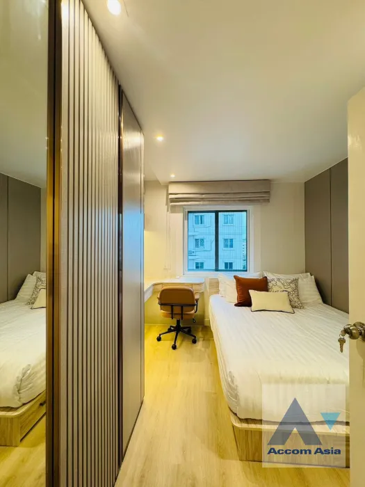 21  2 br Condominium For Rent in Sathorn ,Bangkok BTS Chong Nonsi - BRT Nararam 3 at Fortune Condo Town AA46030