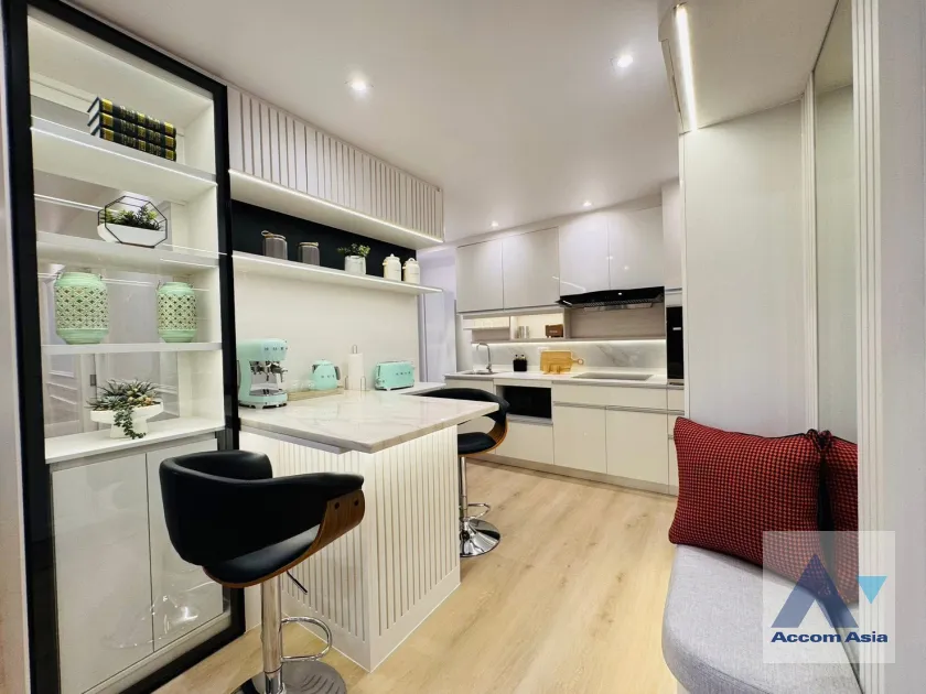 10  2 br Condominium For Rent in Sathorn ,Bangkok BTS Chong Nonsi - BRT Nararam 3 at Fortune Condo Town AA46030
