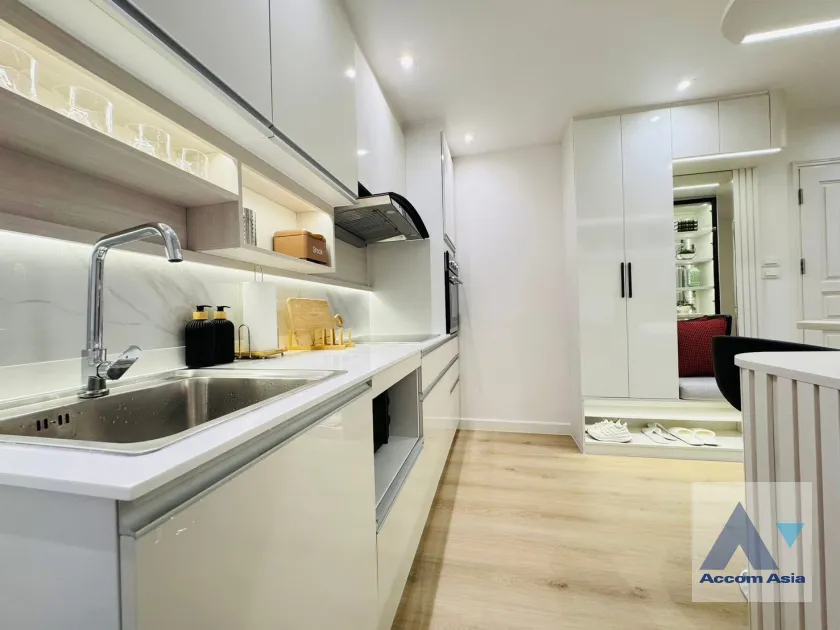 12  2 br Condominium For Rent in Sathorn ,Bangkok BTS Chong Nonsi - BRT Nararam 3 at Fortune Condo Town AA46030