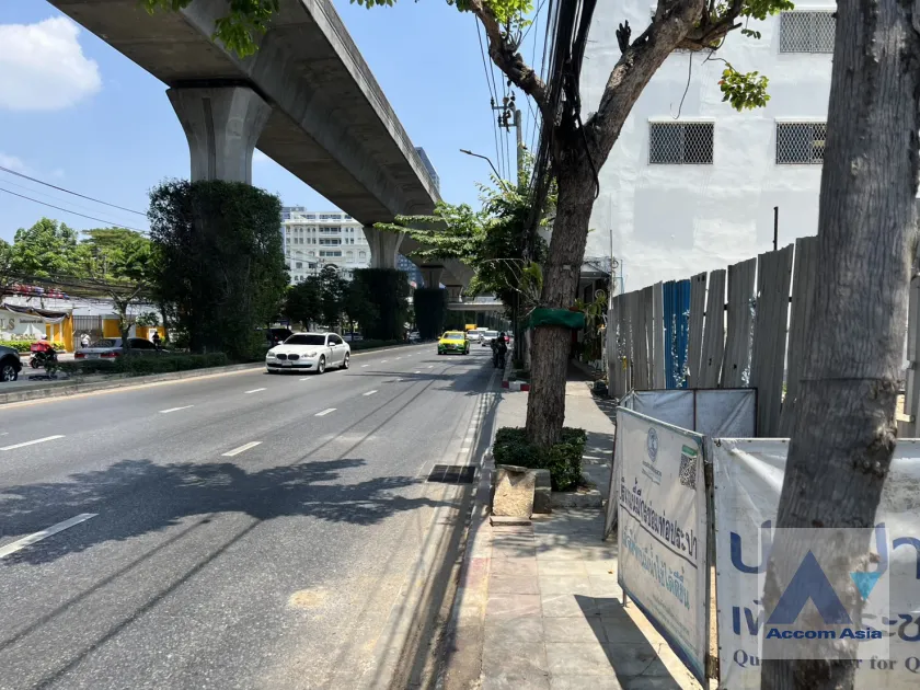 5  Land For Rent in Sukhumvit ,Bangkok BTS On Nut AA46036