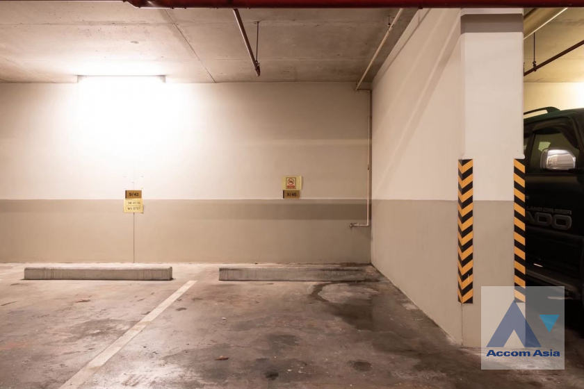 7  2 br Condominium For Rent in Ploenchit ,Bangkok BTS Chitlom at The Address Chidlom AA46037