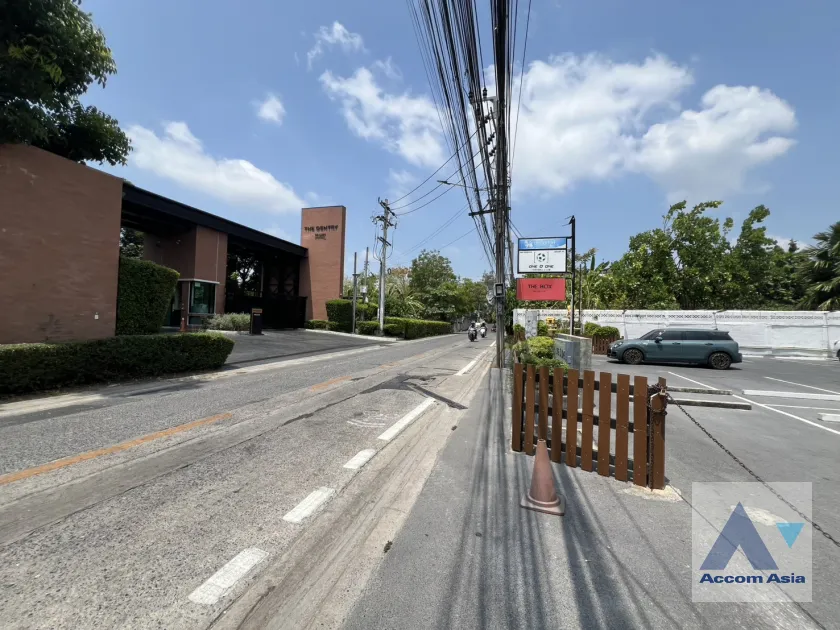 9  Land For Sale in Sukhumvit ,Bangkok BTS Punnawithi AA46041