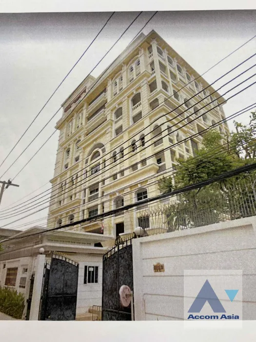  2  Land For Sale in Sukhumvit ,Bangkok BTS On Nut AA46042