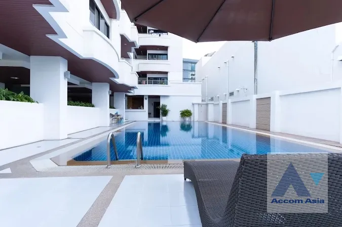  2  2 br Apartment For Rent in Sukhumvit ,Bangkok BTS Thong Lo at Suites of families AA46047