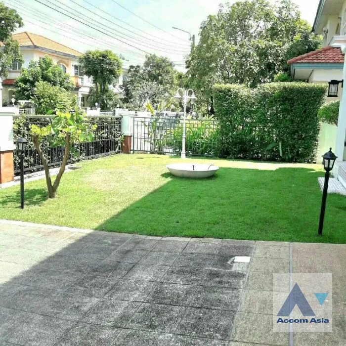 12  3 br House for rent and sale in Pattanakarn ,Bangkok ARL Ban Thap Chang at Manthana Onnut Wongwan 2 AA46050