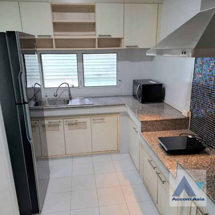 6  3 br House for rent and sale in Pattanakarn ,Bangkok ARL Ban Thap Chang at Manthana Onnut Wongwan 2 AA46050