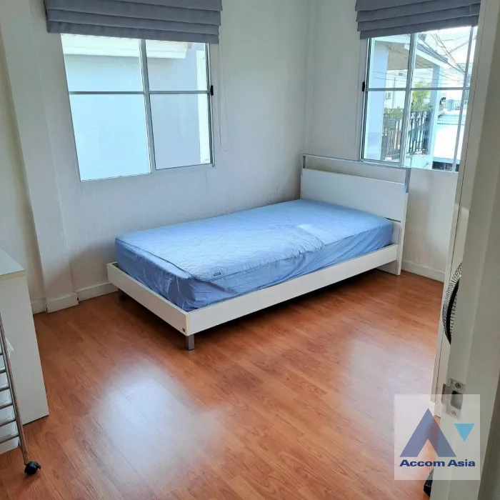 10  3 br House for rent and sale in Pattanakarn ,Bangkok ARL Ban Thap Chang at Manthana Onnut Wongwan 2 AA46050