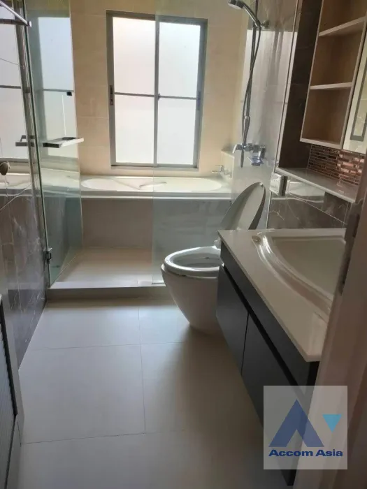 13  4 br House For Rent in Samutprakan ,Samutprakan  at House AA46053