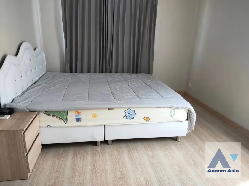 11  4 br House For Rent in Samutprakan ,Samutprakan  at House AA46053