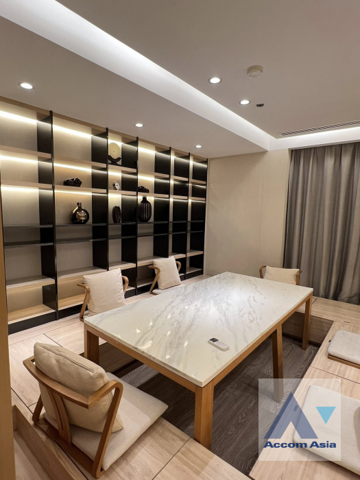 9  3 br Condominium For Sale in Sukhumvit ,Bangkok BTS Phrom Phong at Le Raffine Sukhumvit 24 AA46057