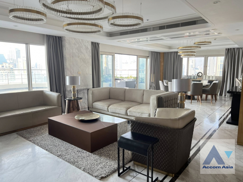  1  3 br Condominium For Sale in Sukhumvit ,Bangkok BTS Phrom Phong at Le Raffine Sukhumvit 24 AA46057