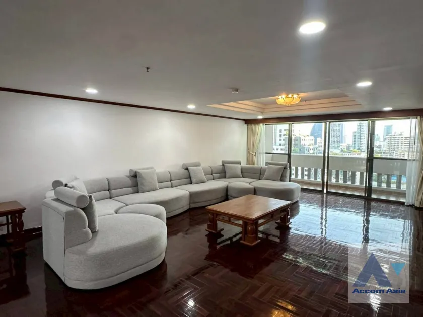  2  3 br Apartment For Rent in Sukhumvit ,Bangkok BTS Thong Lo at Suite For Family AA46059