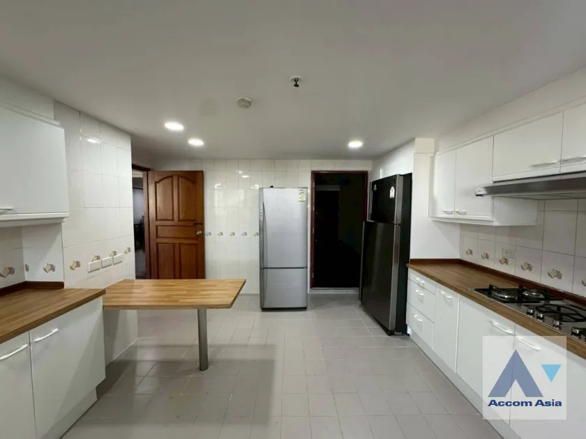 11  3 br Apartment For Rent in Sukhumvit ,Bangkok BTS Thong Lo at Suite For Family AA46059