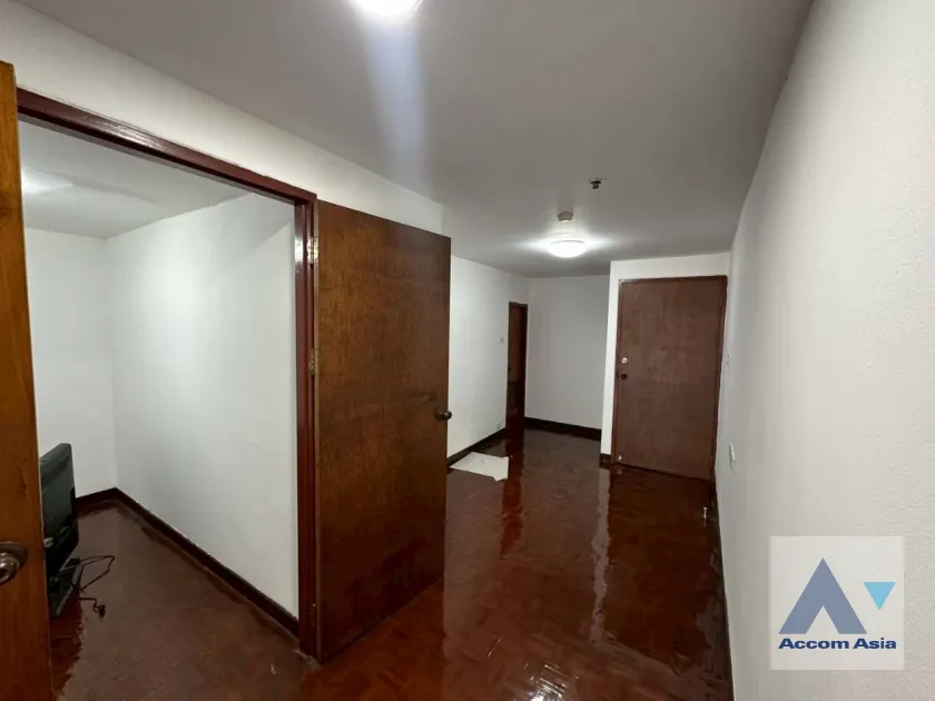 12  3 br Apartment For Rent in Sukhumvit ,Bangkok BTS Thong Lo at Suite For Family AA46059