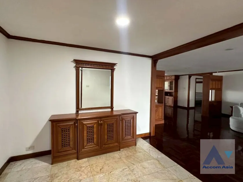 7  3 br Apartment For Rent in Sukhumvit ,Bangkok BTS Thong Lo at Suite For Family AA46059