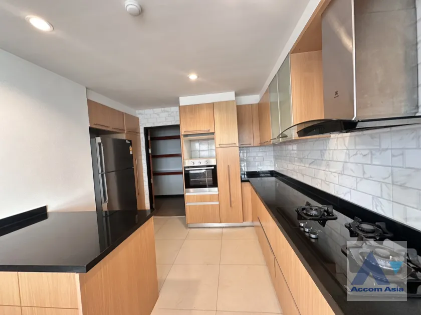 4  3 br Apartment for rent and sale in Sukhumvit ,Bangkok BTS Asok - MRT Sukhumvit at Perfect for family AA46060