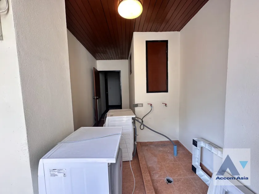 7  3 br Apartment for rent and sale in Sukhumvit ,Bangkok BTS Asok - MRT Sukhumvit at Perfect for family AA46060