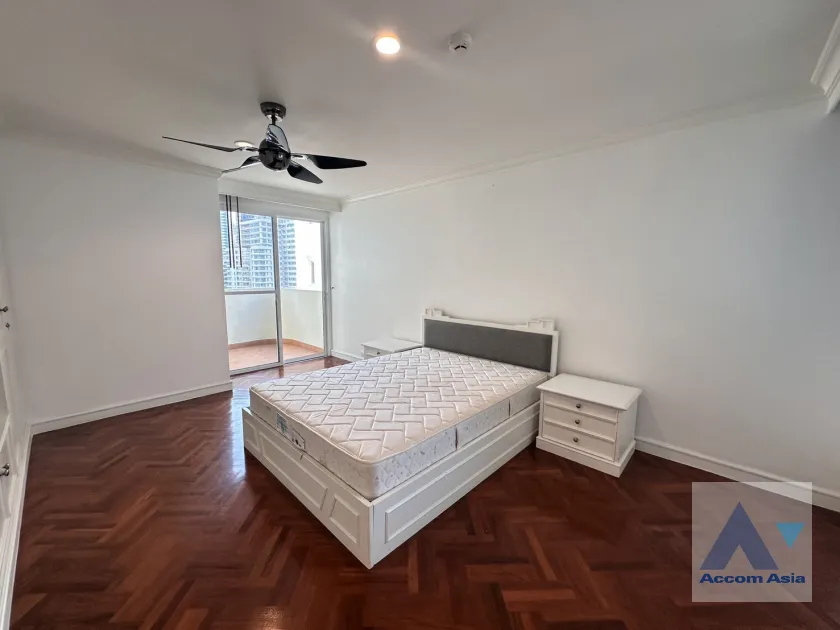 11  3 br Apartment for rent and sale in Sukhumvit ,Bangkok BTS Asok - MRT Sukhumvit at Perfect for family AA46060