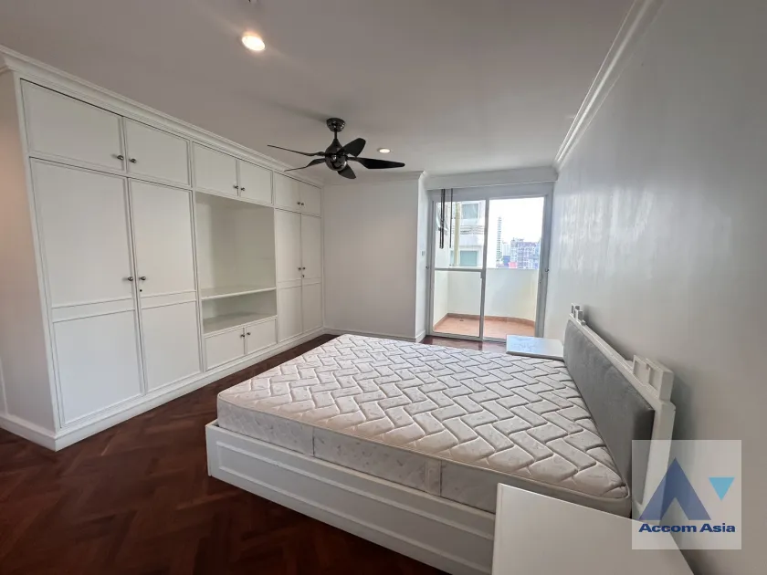 12  3 br Apartment for rent and sale in Sukhumvit ,Bangkok BTS Asok - MRT Sukhumvit at Perfect for family AA46060