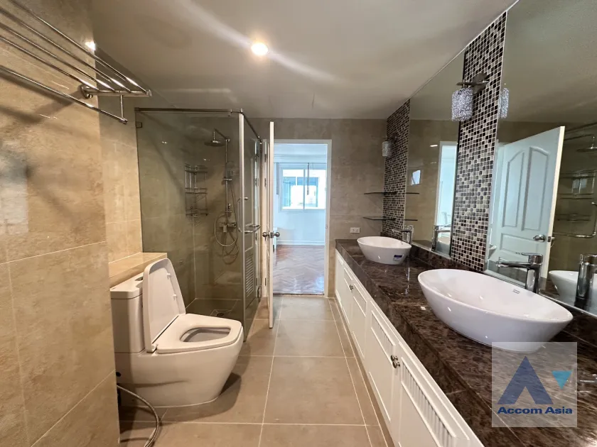 19  3 br Apartment for rent and sale in Sukhumvit ,Bangkok BTS Asok - MRT Sukhumvit at Perfect for family AA46060