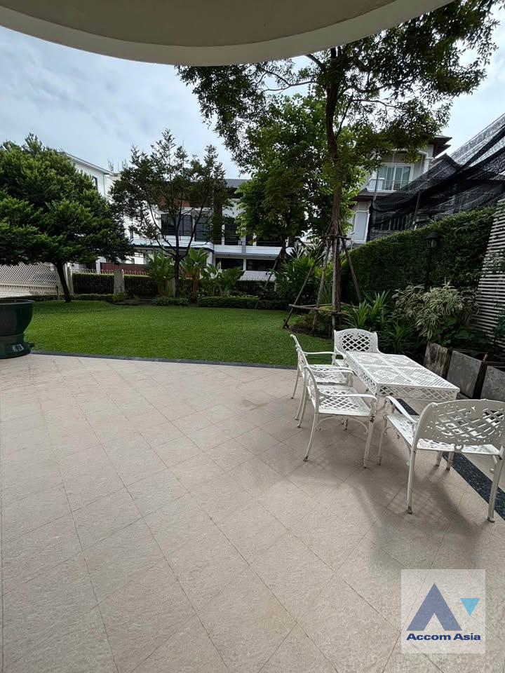 15  4 br House For Sale in Sukhumvit ,Bangkok  AA46062