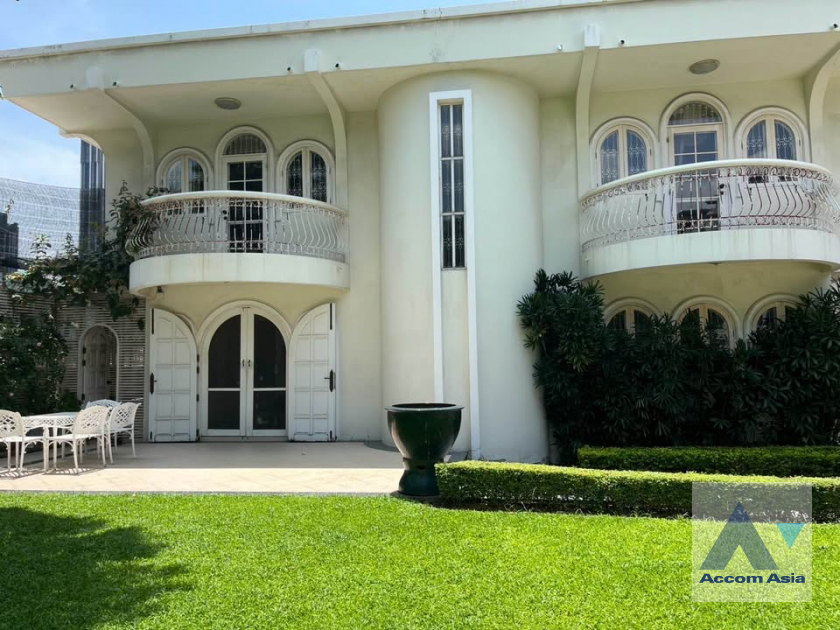 14  4 br House For Sale in Sukhumvit ,Bangkok  AA46062