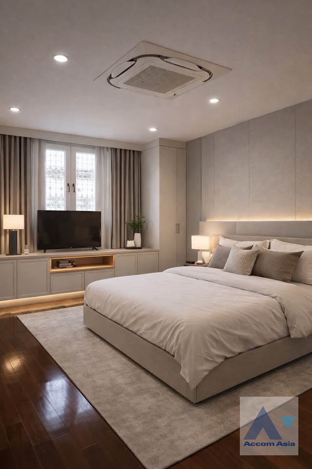 19  4 br House For Sale in Sukhumvit ,Bangkok  AA46062