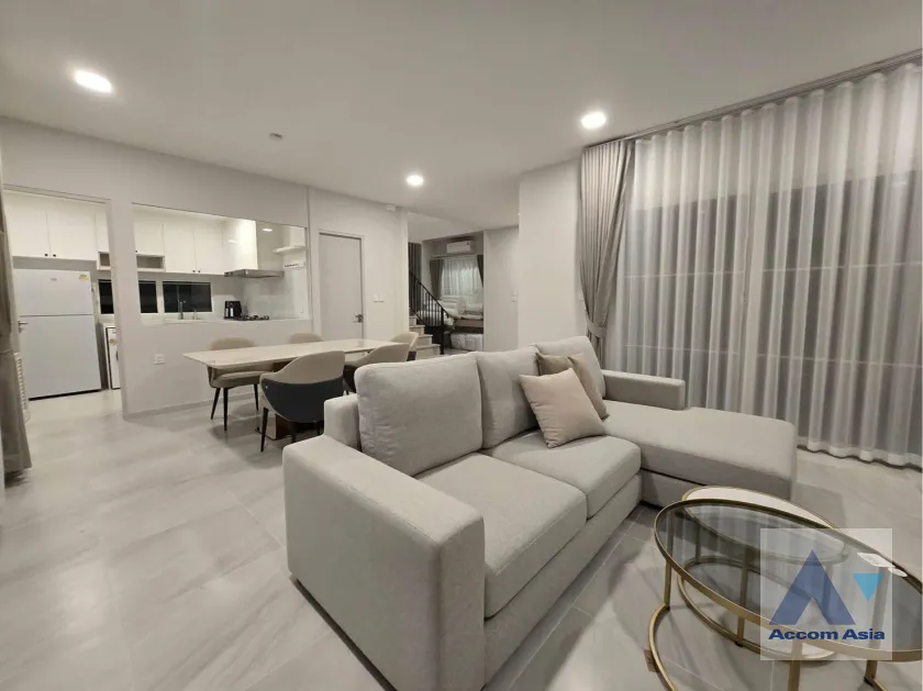  2  3 br House For Rent in Samutprakan ,Samutprakan  at Chaiyapruek Bangna KM15 AA46069