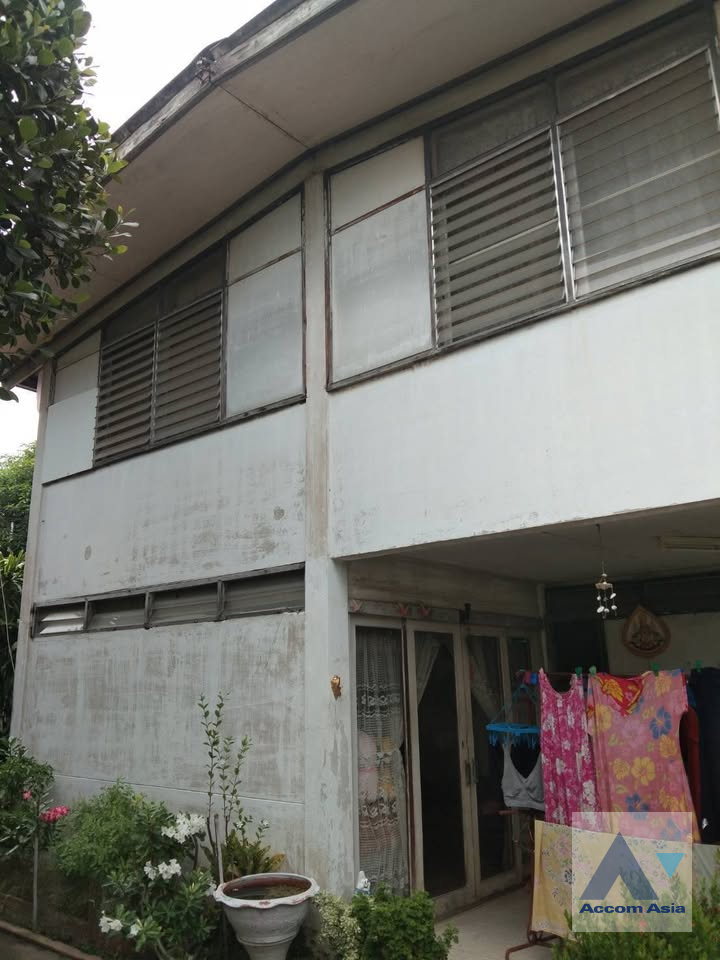 8  4 br House For Sale in Sukhumvit ,Bangkok  AA46070