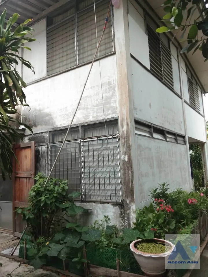 9  4 br House For Sale in Sukhumvit ,Bangkok  AA46070