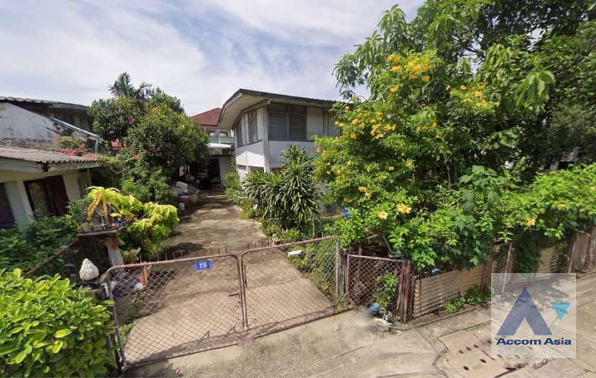 15  4 br House For Sale in Sukhumvit ,Bangkok  AA46070