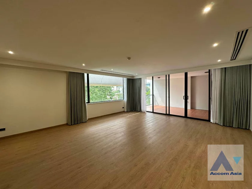 Apartment For Rent in Sathon, Bangkok Code AA46077