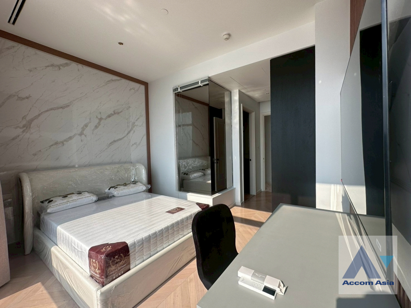 10  4 br Condominium For Rent in Sathorn ,Bangkok BTS Saphan Taksin at Four Seasons Private Residences AA46078