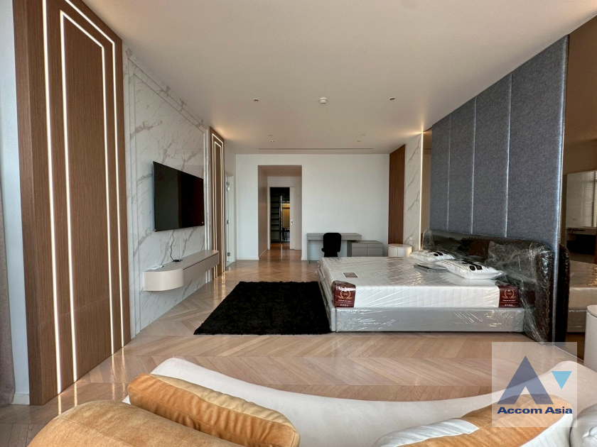 11  4 br Condominium For Rent in Sathorn ,Bangkok BTS Saphan Taksin at Four Seasons Private Residences AA46078